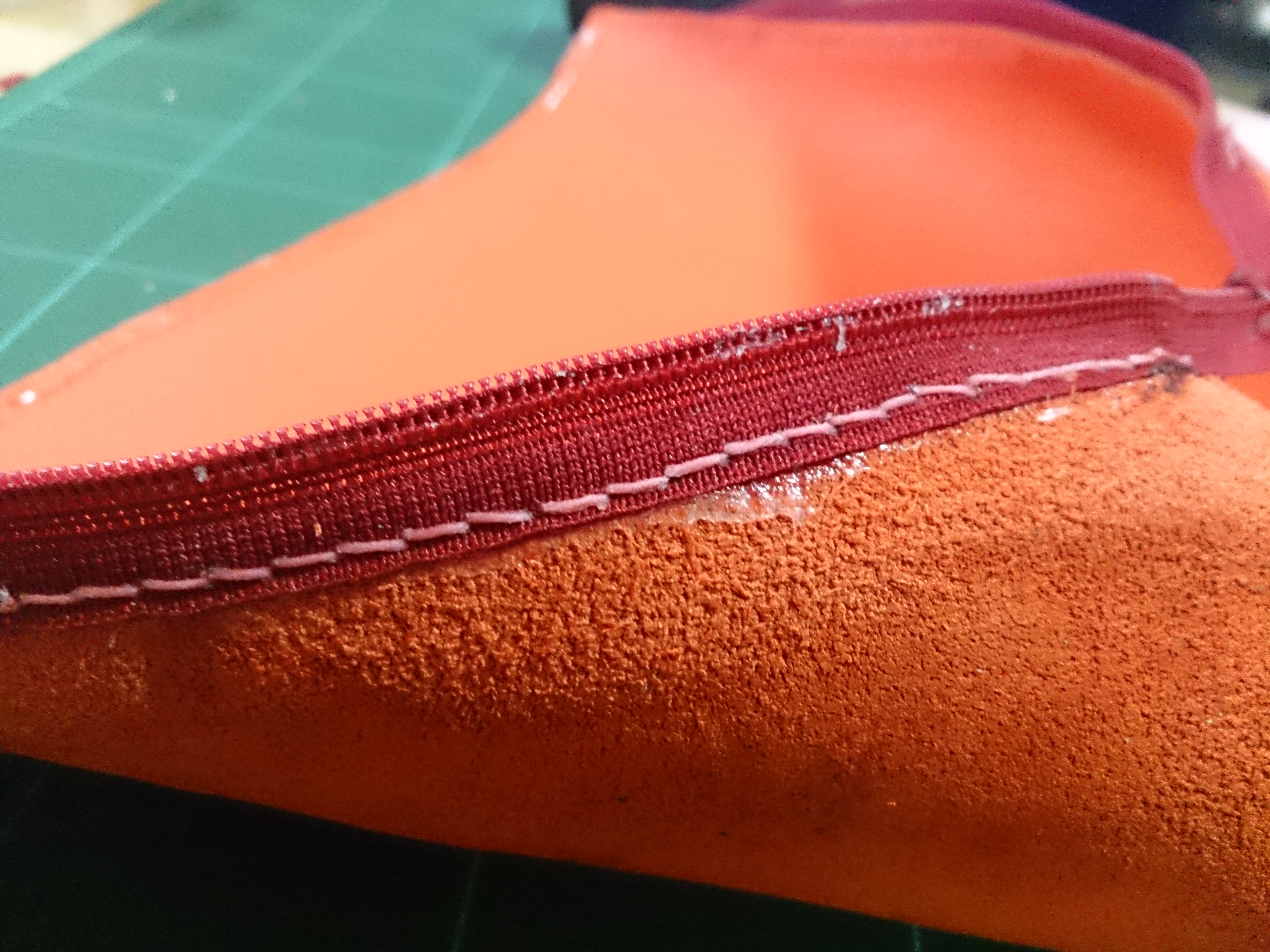 革細工で袋縫いのポーチを試作 初心者のレザークラフト